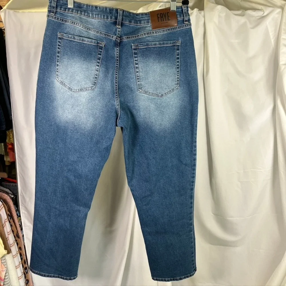 Frye Women's Jeans Size 14/32 Blue Denim Blend Stretch Comfort Fit Classic‎